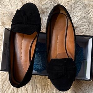 DV by Dolce Vita Black Suede Flats